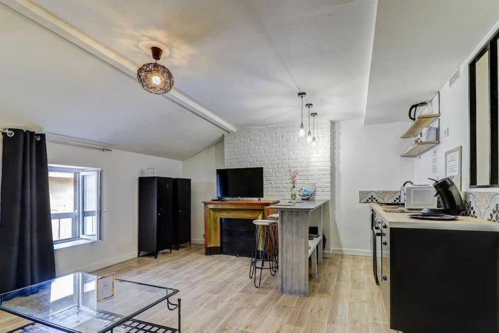 Le Nid Douillet Topdestination-Bourg - Centre Ville - 3 Etoiles ภายนอก รูปภาพ