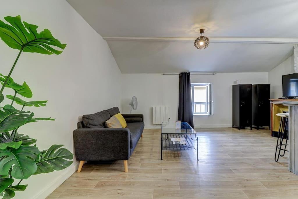 Le Nid Douillet Topdestination-Bourg - Centre Ville - 3 Etoiles ภายนอก รูปภาพ